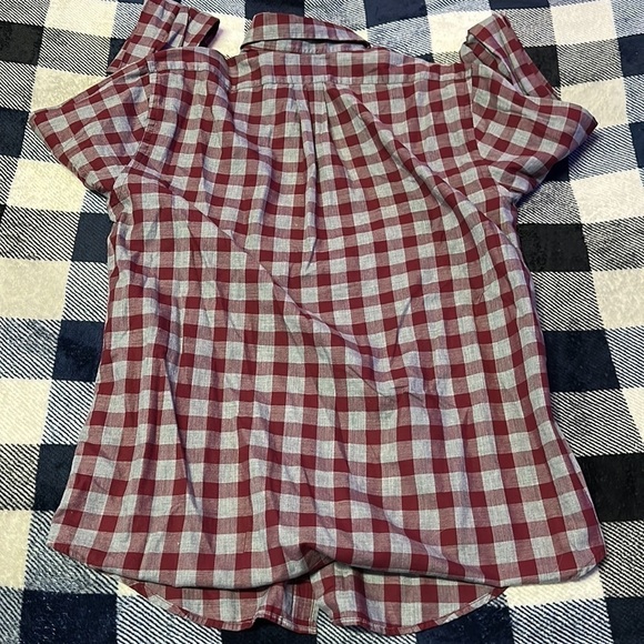 MENS vineyard vines whale shirt sz medium - Picture 5 of 5